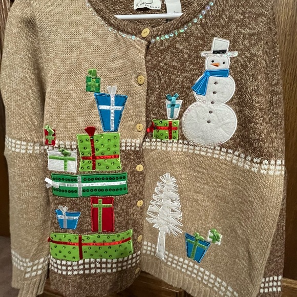 Kim Rogers brown/khaki Christmas sweater, size Large, smoke free home - Picture 5 of 5